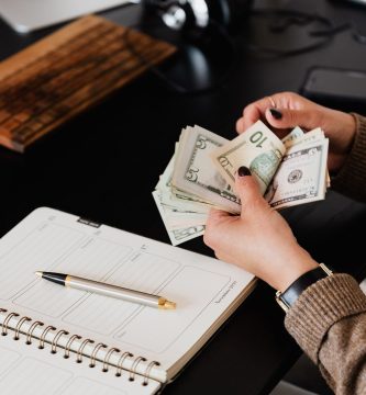 Lo que no debes hacer si quieres mejorar tus finanzas personales